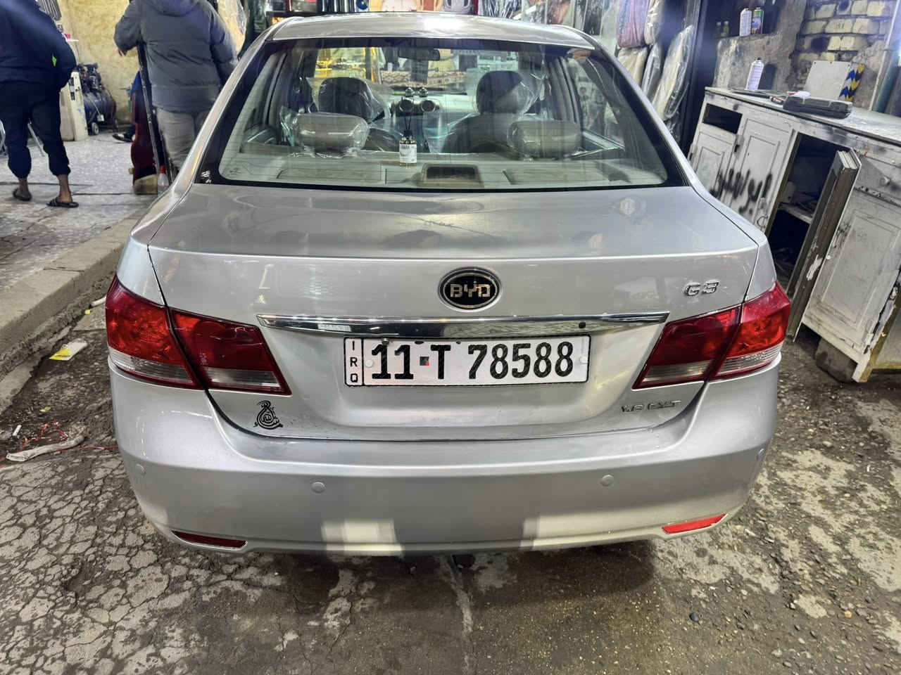 السلام عليكم
بيوايدي جي3 موديل2015 رقم بغداد نكليزي السنويه لل29
السياره فول مواصفات مكينه1800 كير اوتماتيك
كير ومكينه وتبريد مكفولات تخم تاير جديد صدر جديد 
السياره ماشيه 150وبيها جاملغ وبنيد باقي السياره 
مكفوله
السياره جاهزه على 24حبايه ربع مذب عليها
ماشيه 155حقيقي
العنوان بغداد البياع 
السعر 58وبيها مجال قليل 
***********
