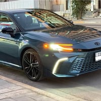 تويوتا كامري هايبرد موديل 2025 XSE بلص فول مواصفات 1/1 Two colors بدون...