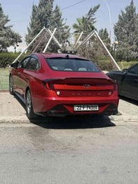 سوناتا موديل2020 وارد أمريكي  فول مواصفات ...  ماعدا الفتحه   مكينه 25...