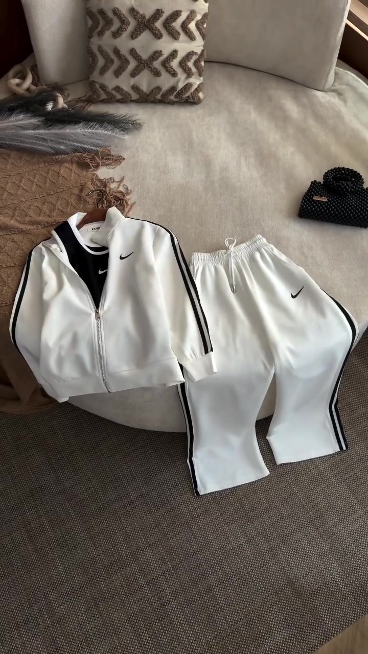 ✨موسم الصيف  والبضاعة غيرر ✨
✨  كوالتي يجنن يعني الخامة صيفية وقطن 100‎%‎
🌟القياسات :- S/M/L/xL/xxL
‏‎🚖 التوصيل : بغداد (5) الاف محافظات (7) الاف 
خلال 24 ساعه الطلب يمج 🛍️


**إذا كنت صاحب هذا الإعلان وتريد حذفه لأي سبب، رجاءا أرسل رسالة إلى الدعم الفني**