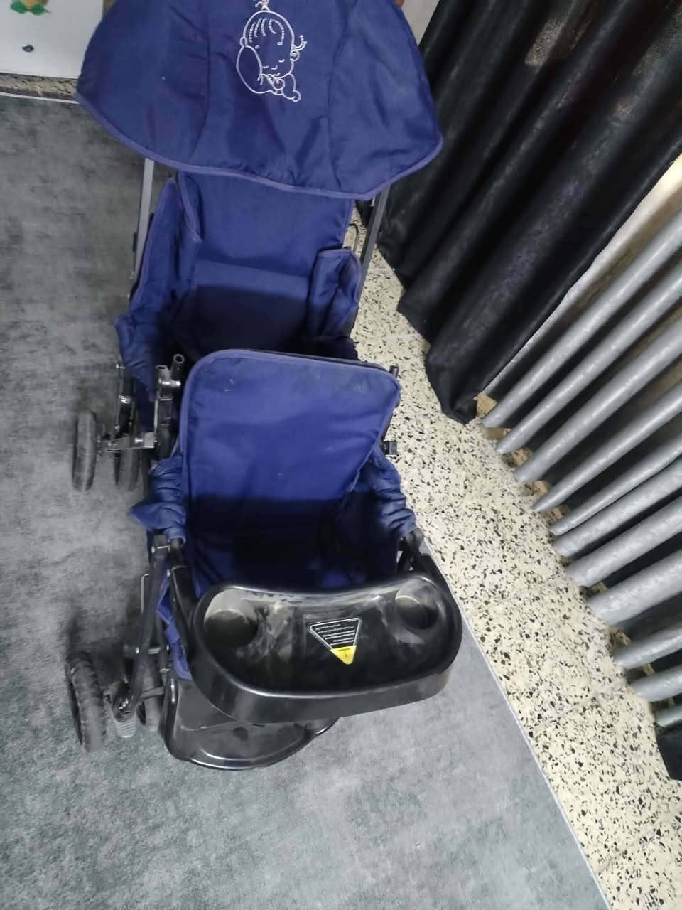 عربانه للبيع السعر 65
مكان السيديه


**إذا كنت صاحب هذا الإعلان وتريد حذفه لأي سبب، رجاءا أرسل رسالة إلى الدعم الفني**