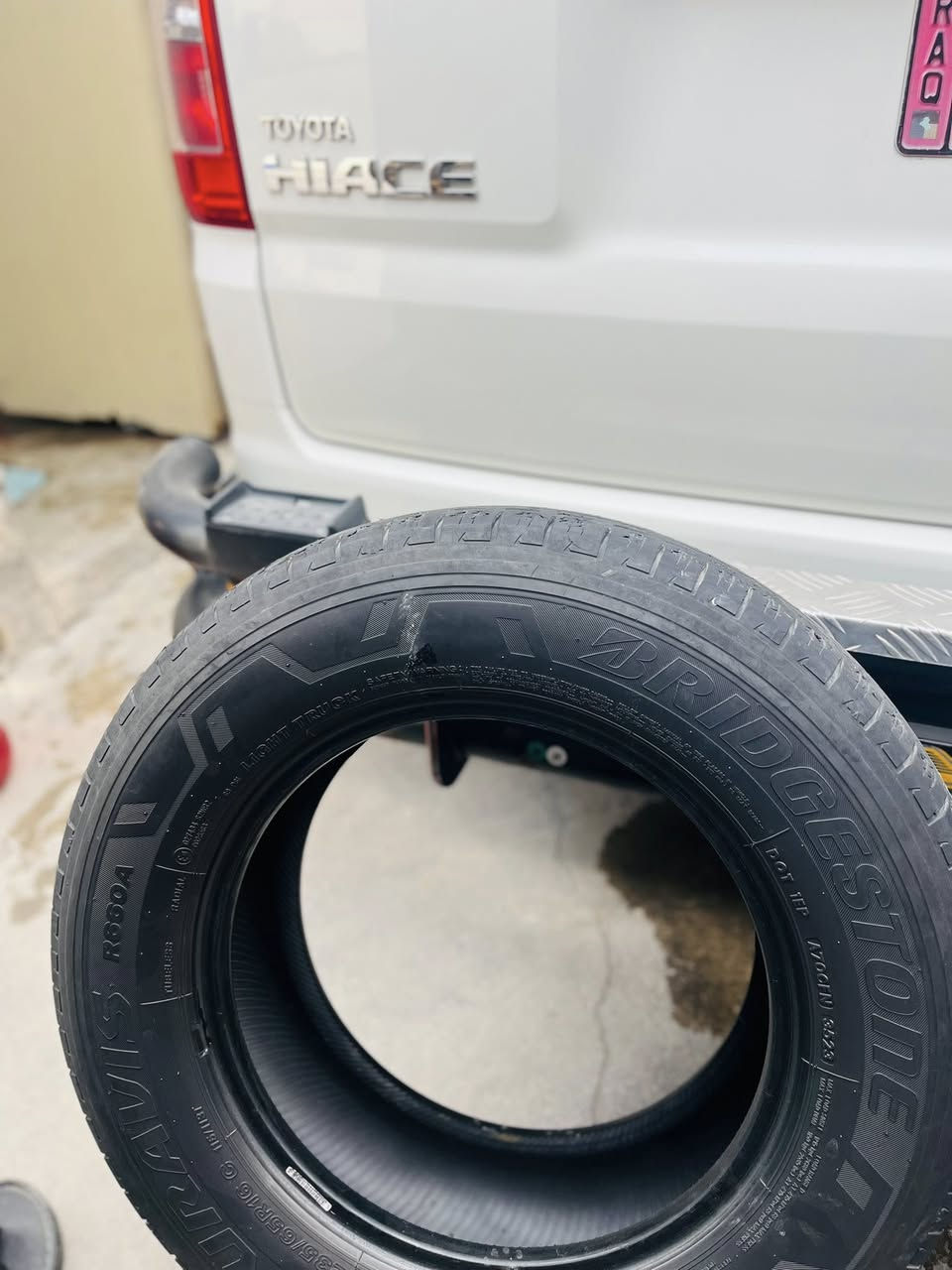 زوج تايرات مال هايسة ام بوز نص عمر سعر 60 مكاني بغداد ***********
