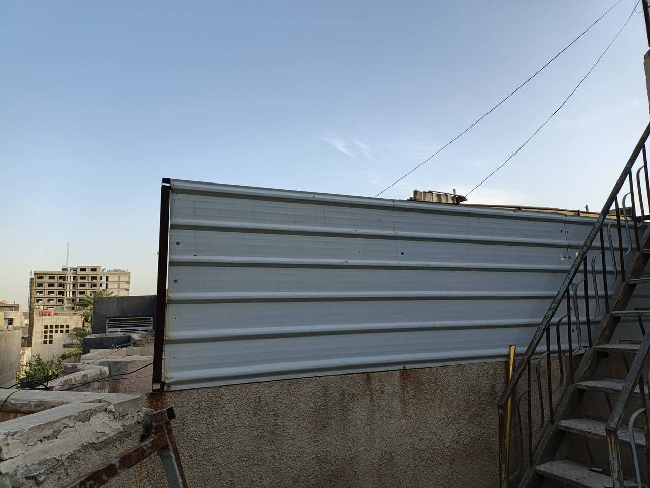 ‏19 متر حديدالسطح 
‏16 متر ادحديد لبلكونه 
‏30 متر برج طيور حديد
150 الف


**إذا كنت صاحب هذا الإعلان وتريد حذفه لأي سبب، رجاءا أرسل رسالة إلى الدعم الفني**