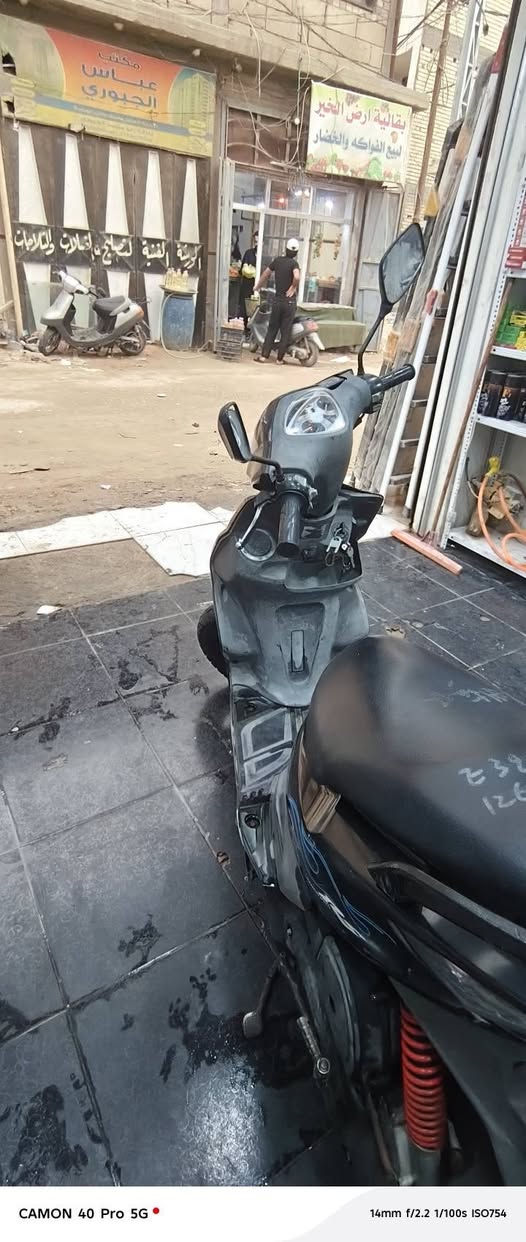 سلام عليكم رمضان كريم صيام مقبول إنشاء الله
ماكس مضلع الدراجه مال حاويه صارلها اربع اشهر طالعه من المعرض وستخدام قليل الدراجه بلاديه  كفرات داخل وخارج ومكينه ختم واحد عله وضع البلاد لاتسئلني وتكلي شنو بيها مابيها وسعرها خاص والشراي ياخذ عيوني عنواني كربلاء معملجي خلف مستشفى الاؤرام  ***********
