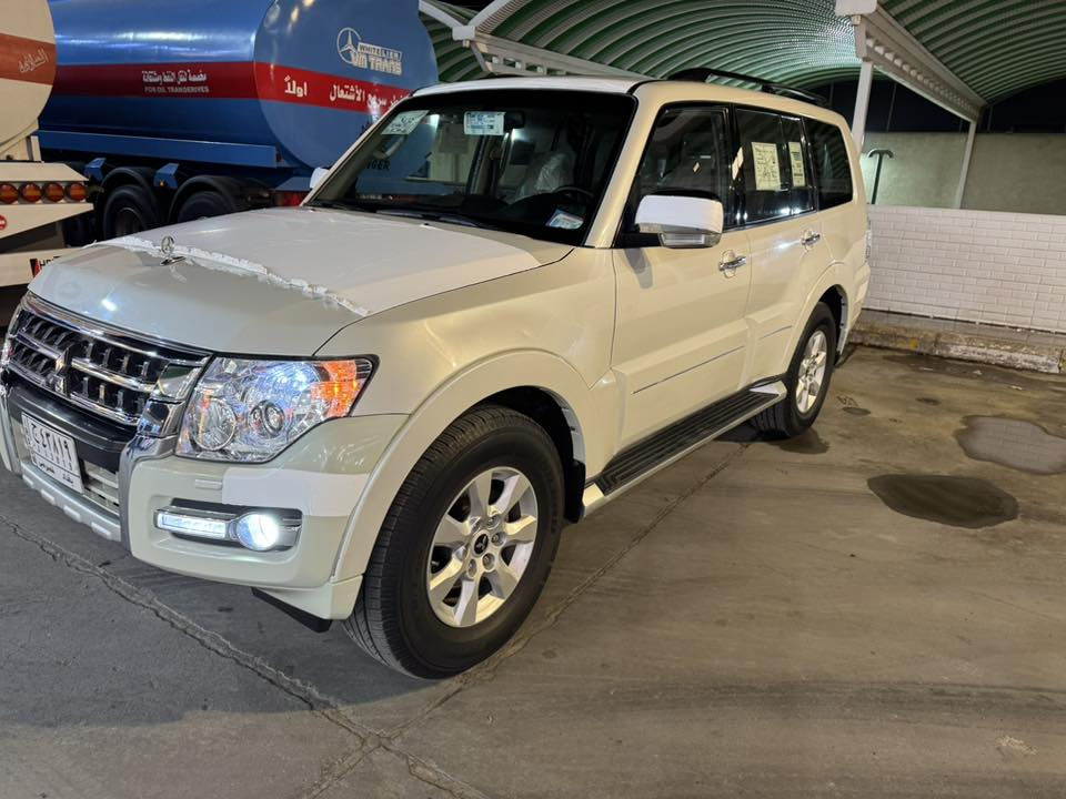 باجيرو 2010ماشيه108كفاله عامه بيها بارد زغير سياره جديده كلش مكينه بوضع شركه وكير تخم تاير حداده فول موصفات حبتور ومعروفه موصفات الحبتور رقم بغداد بسمي رقم نكليزي سنويه 2031سياره جاهزه من كلشي ايستفسار تصال اوًمراسله وتساب ***********
