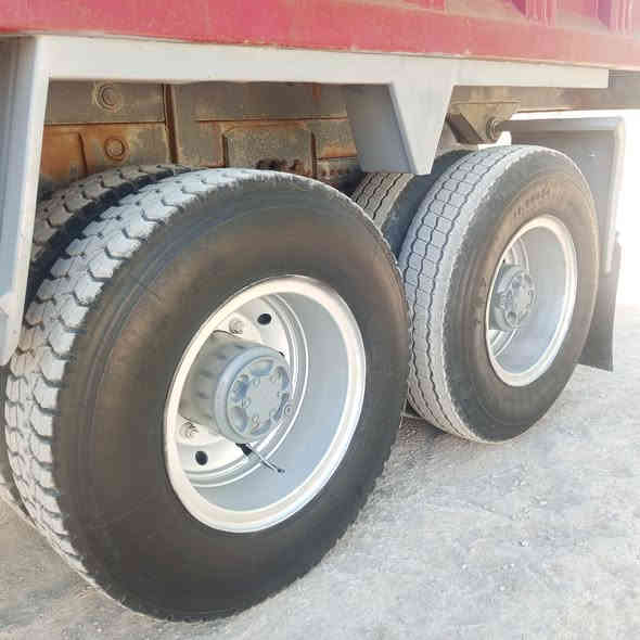 السلام عليكم للبيع فالفو شيطان بلادي مجموعه حديثه مربع تخم تاير مكينه 460رقم اربيل  نگليزي 
مكان واسط الصويره 
السعر 310وبيها مجال 
***********
***********
