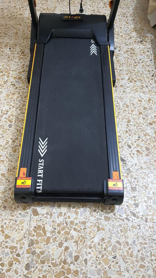 للبيع# جهاز جري start fitness
جديد شاشه لمس ( جري + جبلي + حزام نحت الخصر ) يتحمل اوزان عاليه السعر ٣٥٠ الف وبي مجال بسيط
للاتصال والاستفسار : 
***********
