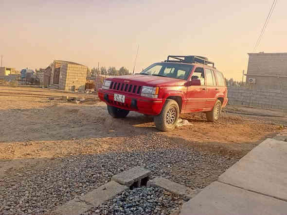 السلام عليكم جيب شيروكي موديل 94 سنويه مشروع وطني لل 29 محرك وكير بلادي تدفه تبريد تخم تاير جديد صدر امامي وخلفي جديد ترايك للبصره سعرها 58 وبيها مجال مكانها الحويجه 
***********
