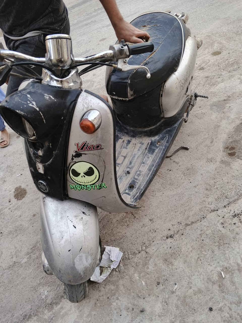 السلام عليكم عبدالحليم للبيع دراجه شغاله نضيفه بي نقوصات السعر ١٢٥ وبيها مجال للطيبين


**إذا كنت صاحب هذا الإعلان وتريد حذفه لأي سبب، رجاءا أرسل رسالة إلى الدعم الفني**