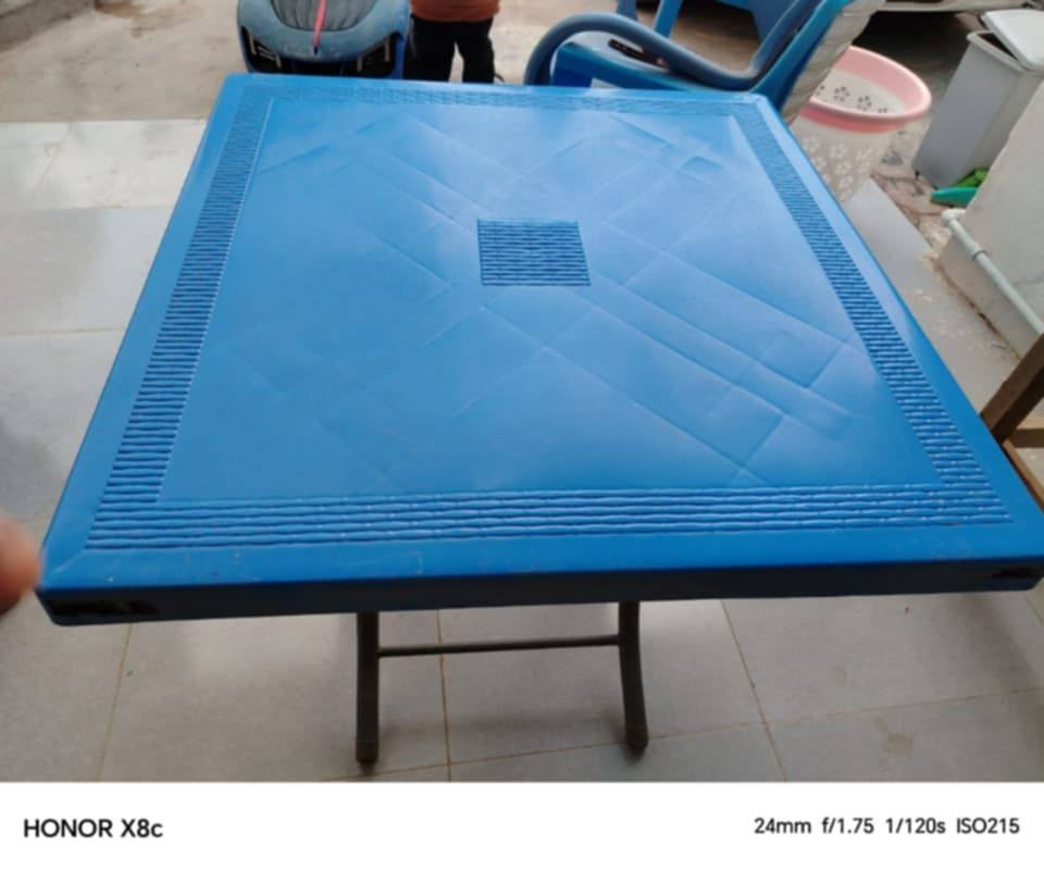 مكلف بالنشر
للبيع
قفص ب 70 وبي مجال
الميز و2 كراسي بحاله جيده ب 60
حي الحكيم الاولى قرب القسم البلدي
***********
