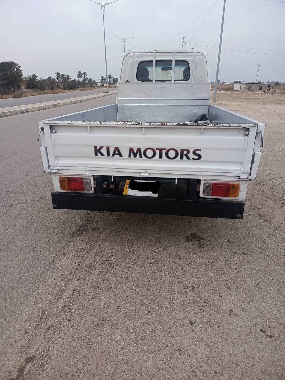 السلام عليكم كياام عيون قلاب للبيع ‏‪***********‬‏
الموديل 2002سياره خيرمن الله رقم شاصي مكفول 
بيهاالطوس مال الشاصي مسدودات المحرك بي خيط 
بخاربصيط كيروكسل وباوركفاله سياره بلاديه عدت الدوسات ودورانات بيهن تصليح السعر69وبيهامجال بسيط المكان جزيره الخالديه الحامضيه
