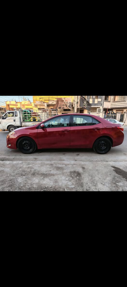 سلام عليكم كورلا موديل 2017 ماشيه 36 الف داخله تخريب بدون حادث بدون تبديل كير مكينه مكفولات تخم تاير كومهو الكوري جديد عنواني بغداد الشعب سعر 140 ه‍ ***********
