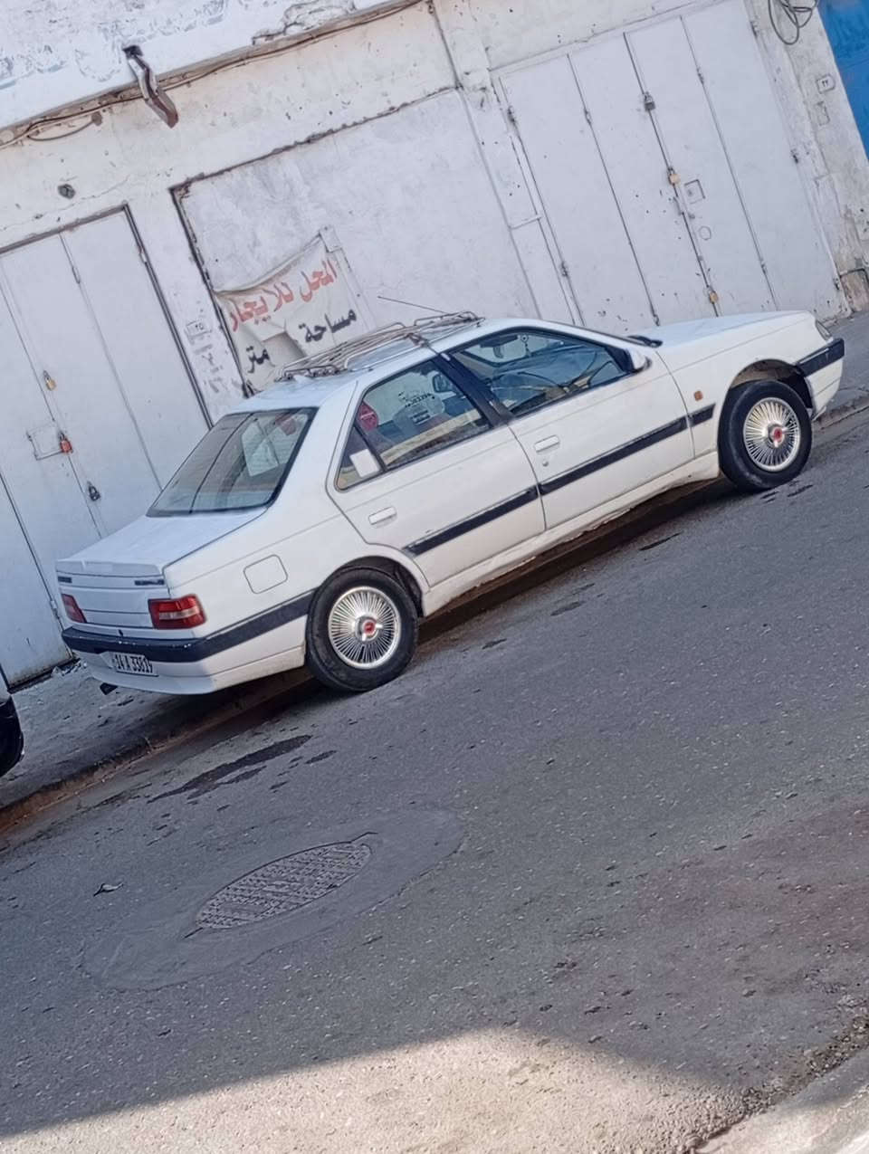 سلام عليكم يولد 405 للبيع سيارة رقم انكليزي بسمي رجاء الما يحول لا يوصل تايرات بيهة نضاف مكينة تخر دهن من الداير مال كيس تبريدهة حلو بيهة ملاحضات تجي وتشوفها بيهة لايت ومنضومة زنن عالي ناصي اشاير لد داخلهة زين شايل روحه سيارة سابقن صاير بيهة تعمير بس شنو بضبط ماعرف بدي كوم حديد اكفلك اصوليات سيارة حلوة وترايك وين ماتريد سعر 35 وبيهة مجال مكانهة بابو الخصيب اي ستفسار اتصل ***********
