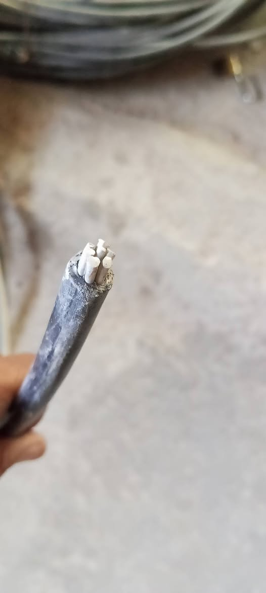 سلام عليكم ظفيره للبيع للاستفسار الاتصال على واتساب  ***********
