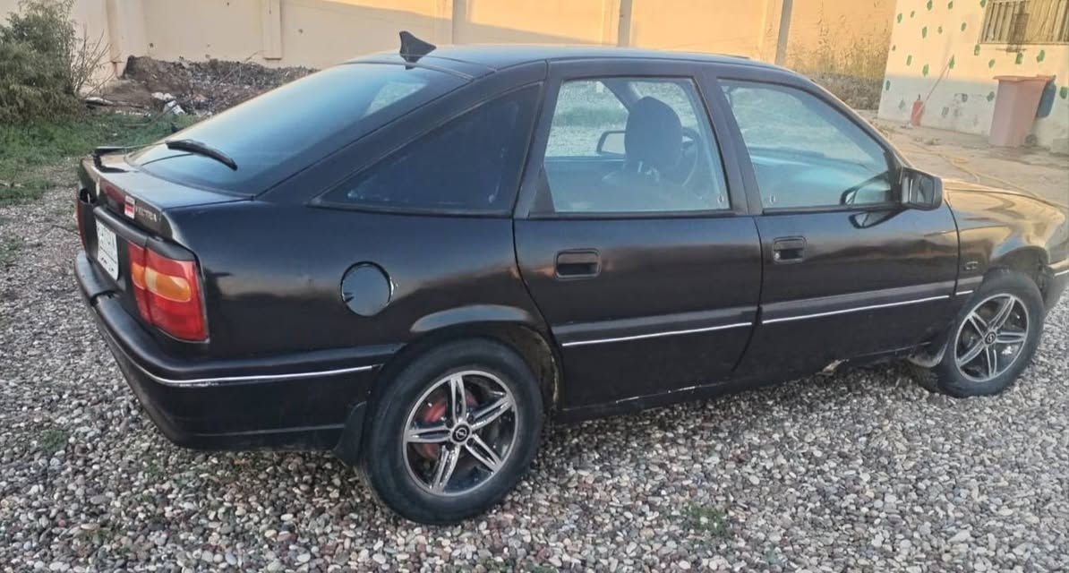 السلام عليكم فكترا جنطه حجم 16 موديل 92 رقم الماني  سنويه 2028
 صبغ حزام السياره سعره 29 وبيه مجال 
***********
