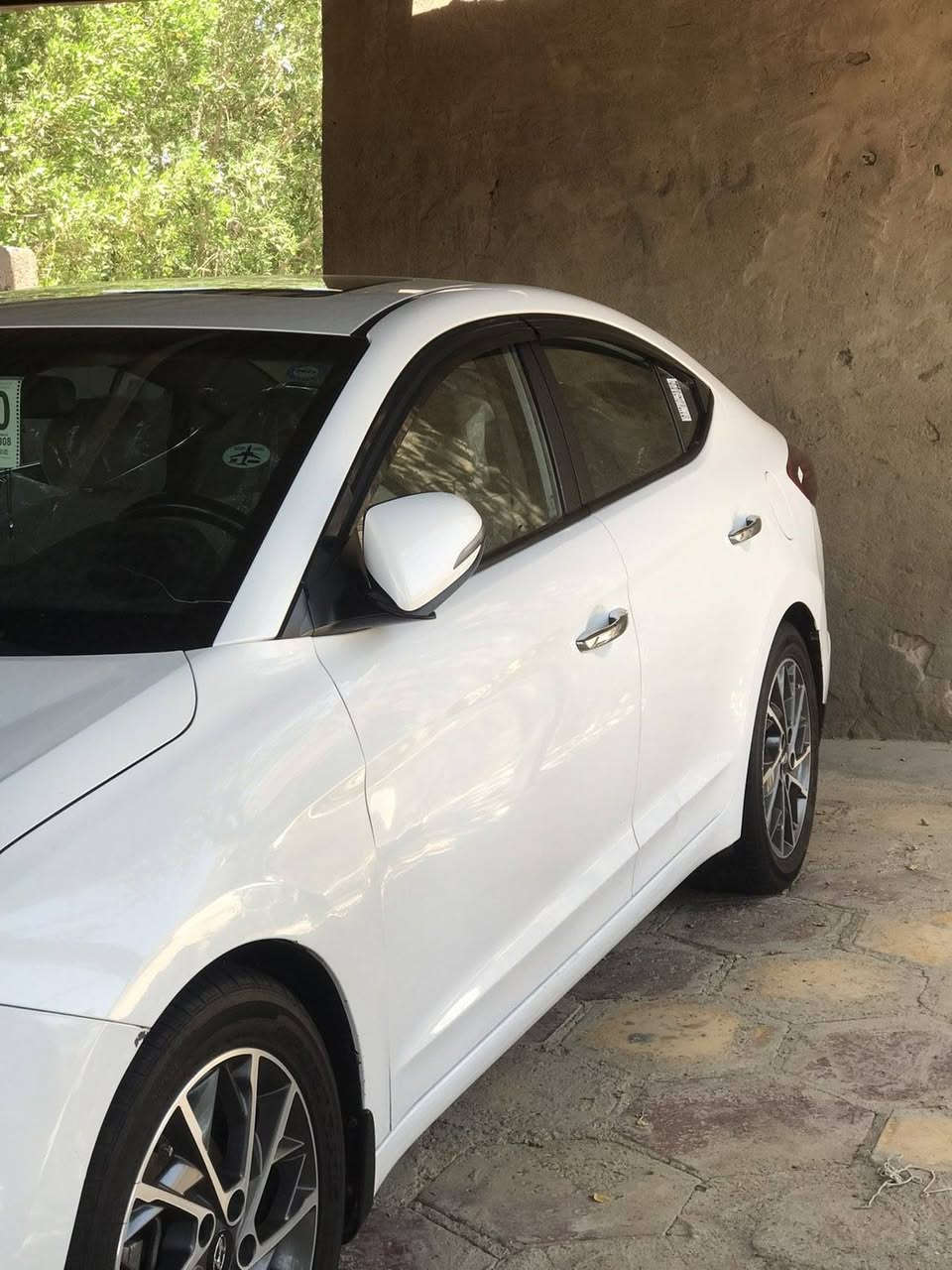 السلام عليكم عندي النتراه 20 البيع خليجي نص فول السياره جديده حساسات اماميه وخلفي بيهه بارد يم الجاملق الوره السايق رقمه سليمانيه تحويل وره ثاني يوم  السنويه السنت 30 تخلص السعر 165 وبيهه مجال الشراي العنوان بغداد تقاطع النهروان    ***********___***********
