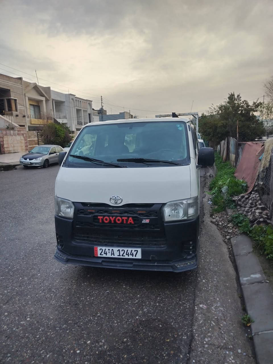 هایس مۆدلی2006عیزام سبووغە ڕەقم سەنووی جیدغازوبەنزین سعری135مکان سیارەاربیل***********
