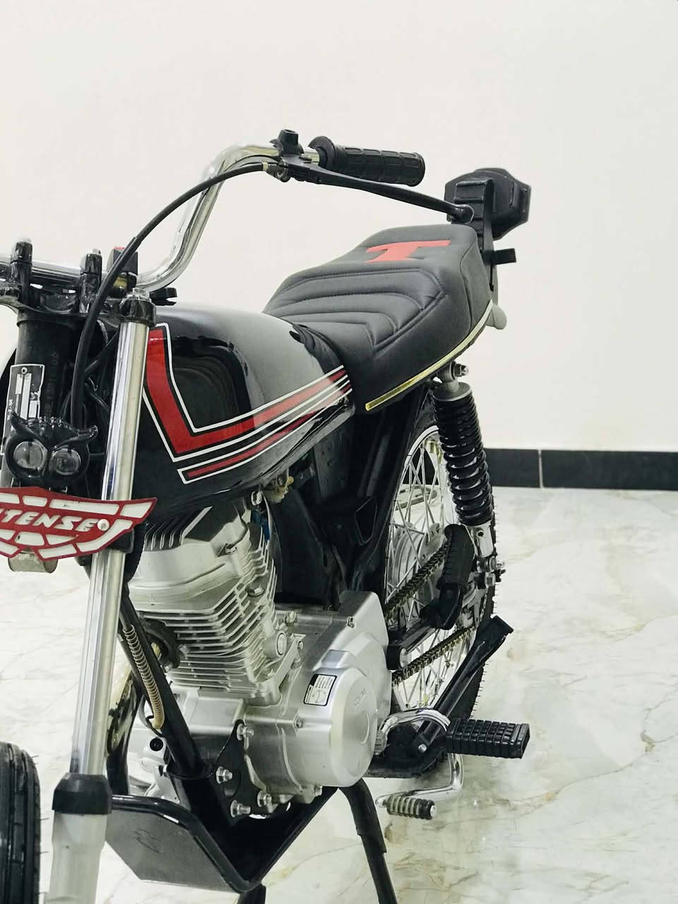 للبيع بسعر 700 للستفسار خاص


**إذا كنت صاحب هذا الإعلان وتريد حذفه لأي سبب، رجاءا أرسل رسالة إلى الدعم الفني**