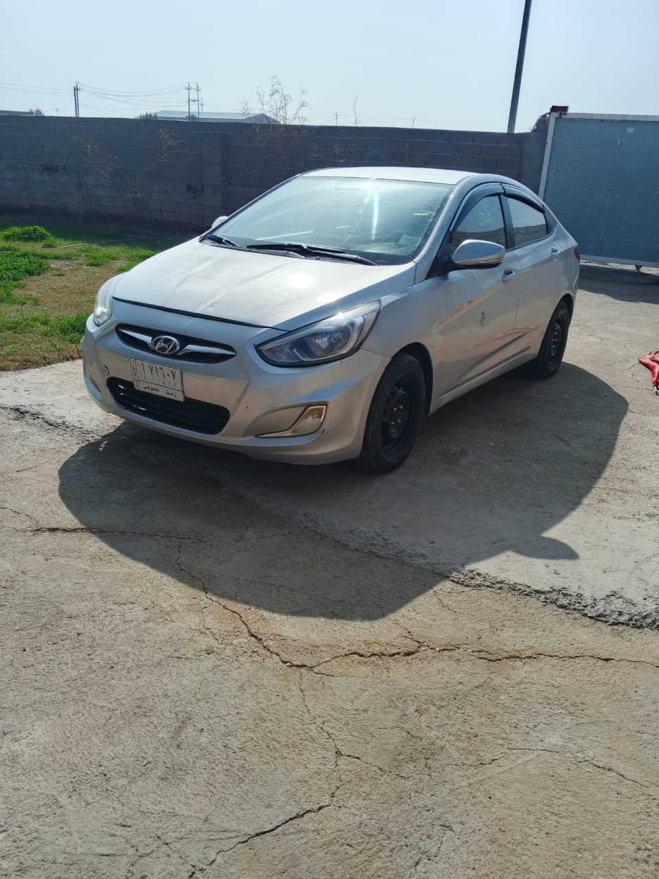 سلام عليكم اكسنت مديل 16حلوه سيارة مصبوغ حزام اثر جراد فقط بيه ضربه بل.جاملغ   خلفي فقط تبريد تدفئه تخم تاير حداديه رقم واسط تحويل ثاني يوم مكان واسط سعر 68 ***********
