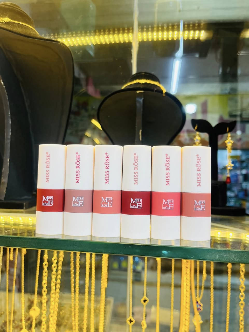 كوزمتك ئاسو❤️
اهلاً وسهلاً زبائننا الغوالي ❤️
وصل وجبه جديد 
حمره ماركه  اصلي 
العنوان /خانقين شارع الاطباء فرع عماد مرطبات ❤️
يوجد خدمه توصيل لجميع محافظات العراق


**إذا كنت صاحب هذا الإعلان وتريد حذفه لأي سبب، رجاءا أرسل رسالة إلى الدعم الفني**