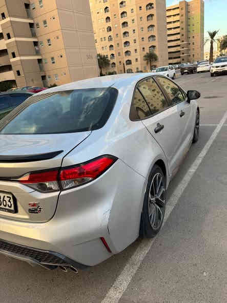 السلام عليكم كورلا وارد امريكي للبيع فول مواصفات موديل 2020 حادثه بس بنيد مكفوله من دواخل بيه صبغ 5 قطع ماشيه 40 الف مكفوله من اي نقص مكانه بغداد صور الحادث داخل المنشور 
السعر 129$
***********
