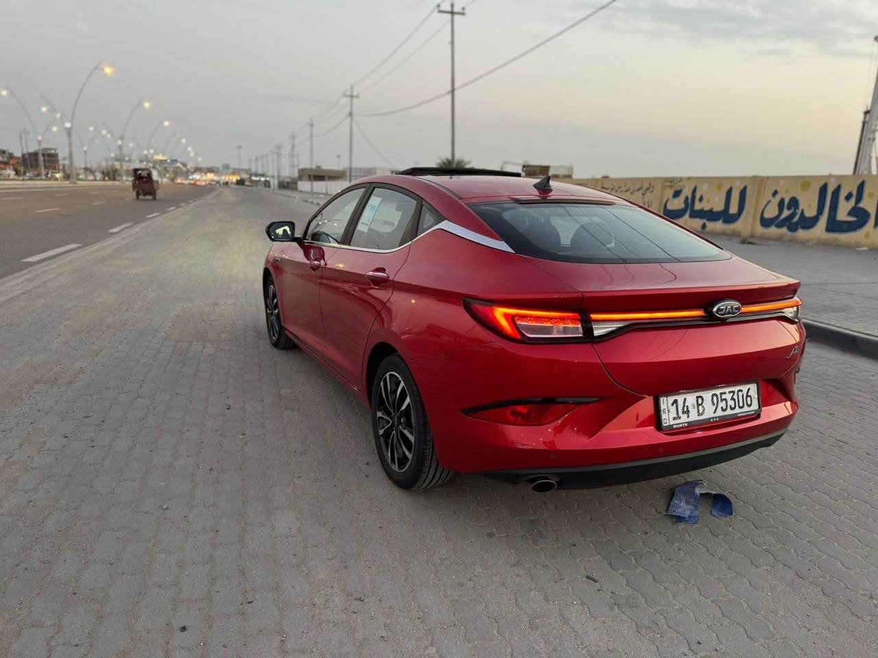 السلام عليكم لبيع جاكيL7 2024 سياره كفاله عامه من كلشي فول مواصفات لأخير كير مكينه حداده تخم تاير تبريد تدفئه سياره جديده لسعر 125 مكاني بصره 
 *********** البصرة, العراق
