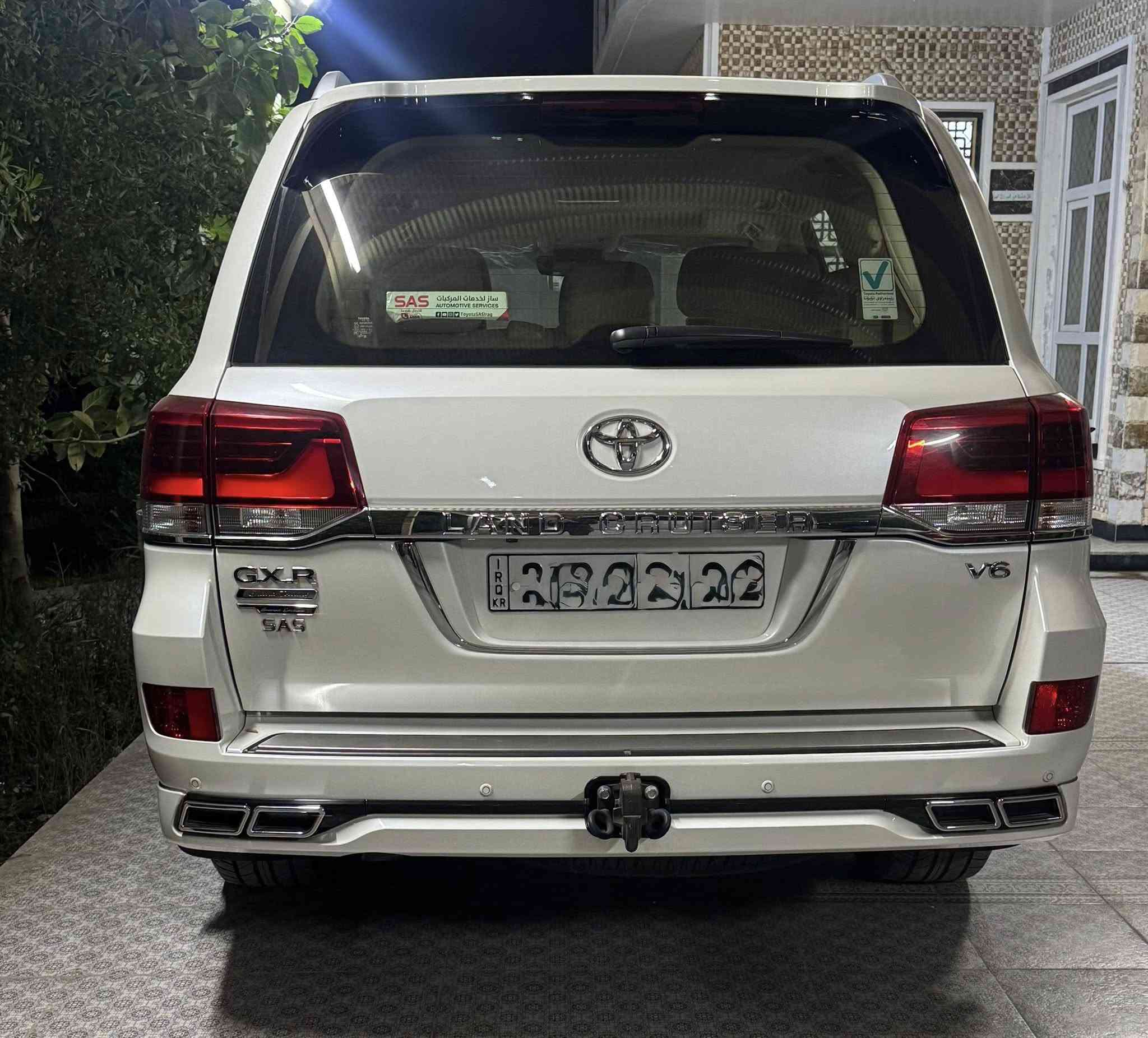 السلام عليكم للبيع لاندكروز 2021 ساز بحالة الوكالة كفالة عامة ماشية 25000الف فقط المكان ديالئ بعقوبة ***********
