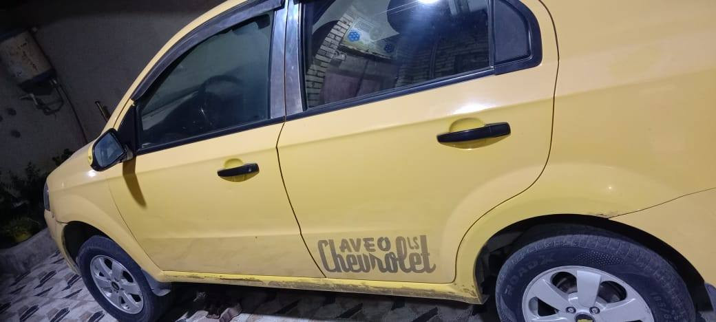 سلام عليكم افيو خليجي للبيع  مستعجل السعر الاتصال على الرقم *********** غير متوفر على الفيس بوك فقط اتصال
