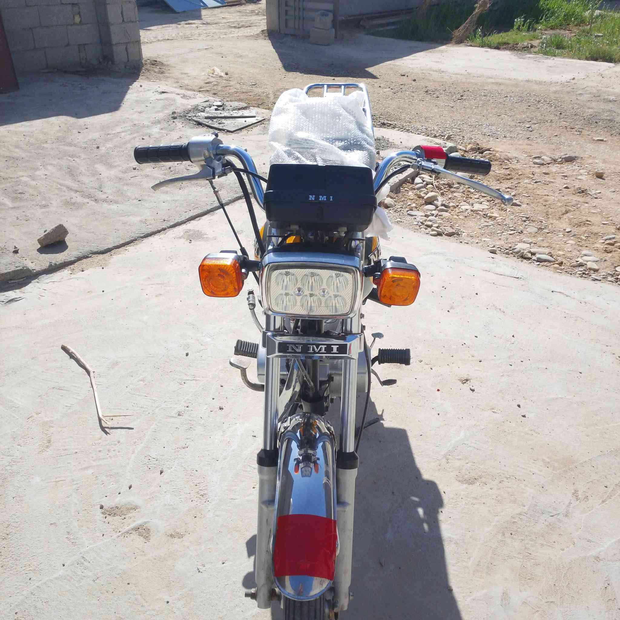 السلام عليكم دراجة للبيع موديل 23 دراجة جاهزة السعر800 وبية مجال مكاني قضاء الرفاعي الاتصال على الرقم ***********
