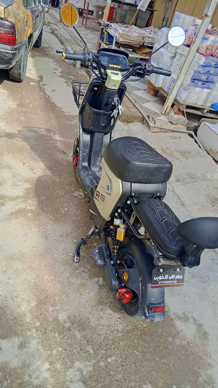 پاسکیل شەحن نایاب کم2000 R9 پاسکیلەکە تازەیە هیج کێسەی نییە بەس دوو ئشارەی عیش ناکات سعری 550و مەجال مەعامەلە رەقەمی تەلەفۆن _*********** طوز, صلاح الدين
