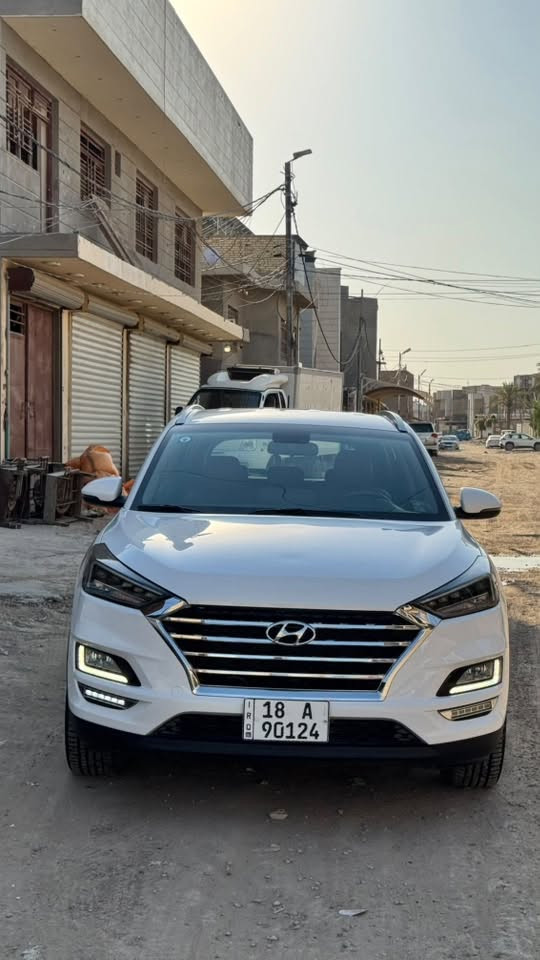 توسان 2020 خليجي🌐 (مكفولة من صبغ)
كفاله عامه من الصبغ والتبديل 
بيها بارد جداً بسيط بخشم البنيد اصبعين 
الدعاميات بدلتهن للجمالية لانو مشخطات جانن
ماشية 98,000km 
مواصفاتها 
بصمة
كشنات جلد
كراسي ثنين كهرباء
شاشة كار بلي
لايت خمس عدسات
مكان السيارة بالحله / قرب مجسر الثورة 
السعر:190 وبيها مجال بسيط 

للتواصل:***********
