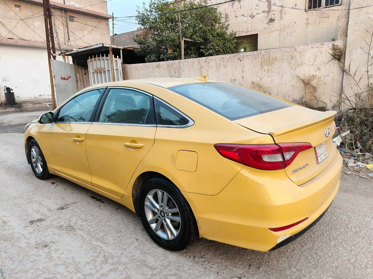 *********** 
سونات
موديل 2017
رقم القادسيه الماني سنويه جديد
سياره وارد أمريكي حادثه جاملغ وبنيد بدون دواخل فقط والباقي مكفول مكينه وكير حلوات تخم تاير ويال كب السعر ٩٦ ورقه وشراي يتصل ماجواب خاص مكاني بابل مركز مدينه
