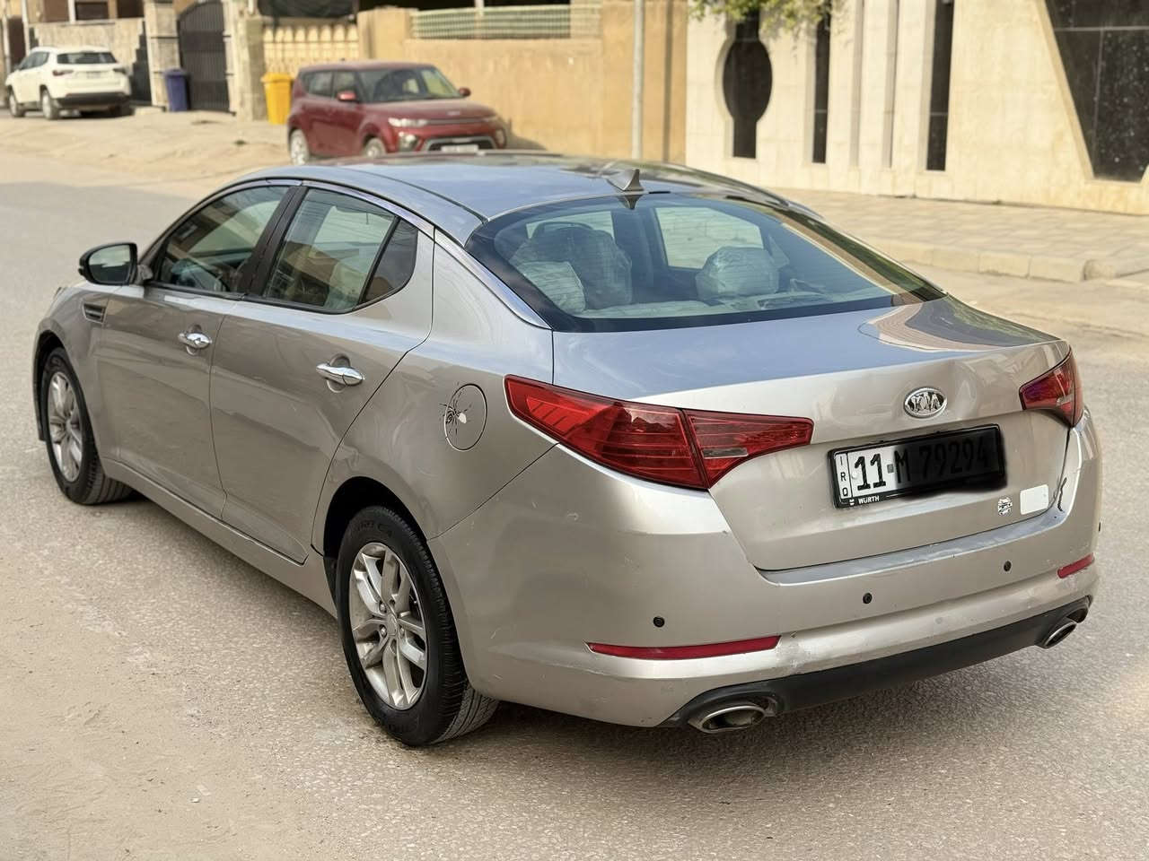 السلام عليكم اوبتما موديل 2011 وارد امريكي بيها صبغ قطعتين بدون دواخل محرك 2400 رقم بغداد انكليزي  سعرها 92وبيها مجال 
***********
