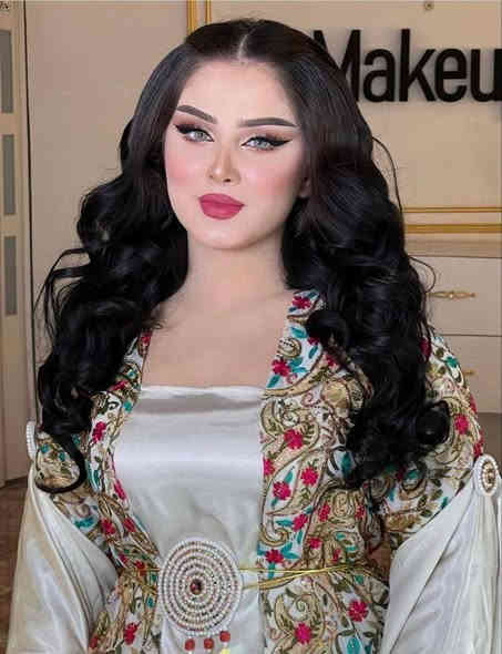 بنات باااسعار جدآ مناسبةة 🔥❤️
اتوفرت خدمه منزليه اكرلك بااحدث مواد اكرلك 💗💗
 متوفر رموش خدمه منزليه 🌍🔥

الي يريد يدخلي خاص يحجزز حجز مسبق رجاءآ
او لاتصال ع رقم *********** متوفر واتس
