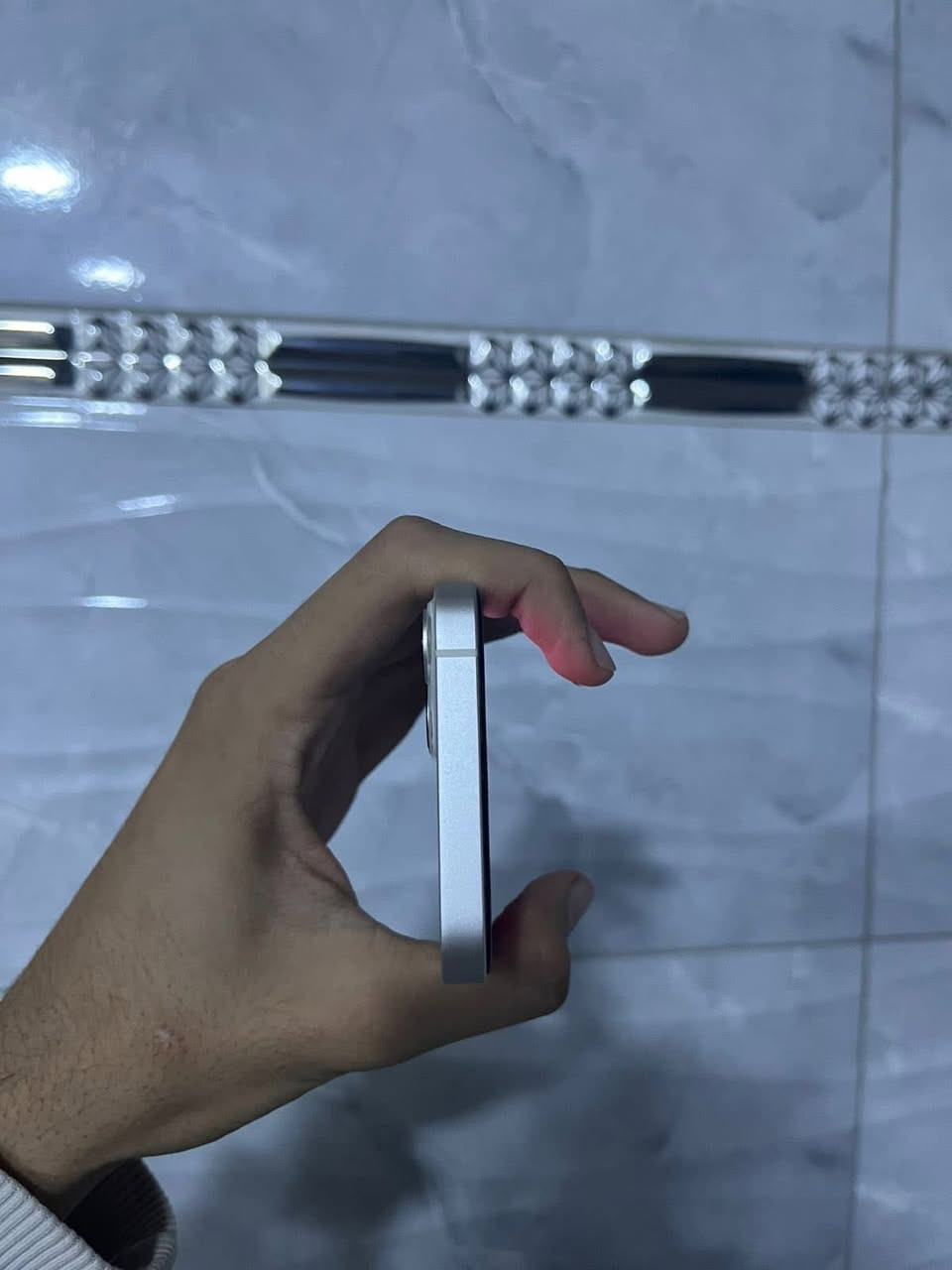 سلام عليكم IPhone 13 عادي بطاريه ٨٩ ما مبدل بي اي قطعه جهاز يخبل شوف عينك مرواس بـ ايباد 10 لو ١١ شعدك نزل فقط مراوس بـ ايباد مكاني نجف الهنديه الرقم  متوفر واتساب فقط ***********

