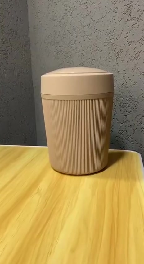 ✨🛁 خليكِ مرتّبة وأنيقة مع طقم الحمّام VC-150 العملي!

5 قطع أساسية تجمع كل احتياجات النظافة في تصميم واحد أنيق ومتناسق 💫
(فرشاة تنظيف – سلة مهملات – حافظة أدوات – موزّع سائل – قاعدة صابون)

🎨 متوفر بـ 3 ألوان فاخرة: أبيض، بيجي، رصاصي
ليكمّل ديكور حمّامك بأسلوب راقي!

🧼 تصميم تركي قوي وطويل الأمد
يرتب الحمّام، يوفر المساحة، ويخلي كل شي بمكانه الصحيح 👌

🗑️ سلة مهملات بسعة 5 لتر… الحجم المثالي للاستخدام اليومي بدون فوضى.

✨ خيار مثالي لكل بيت يحب النظافة، الترتيب، والجمالية…
خلي حمّامك دايمًا مرتّب ومنسّق بدون مجهود! 💙
للطلب والاستفسار يرجى مراسلة الصفحه 📞 او الاتصال على الرقم التالي 
***********
