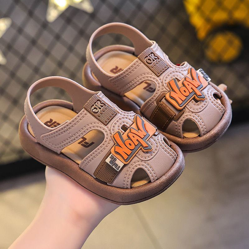 ⁨ �
السعر بس 5 آلاف 😱

صندل ولادي أوربي موديل جديد 🆕
خفيف جداً ومريح وعملي للاستخدام اليومي 👌

👣 القياسات: من 21 إلى 25
🎨 متوفر بثلاثة ألوان حلوة

✨ خفة + راحة + ستايل أنيق لطفلك

📍 العنوان: واسط / الكوت شارع الأطباء
قرب د. علي ياسر وقرب اكسسوارات فد شي 2⁩


**إذا كنت صاحب هذا الإعلان وتريد حذفه لأي سبب، رجاءا أرسل رسالة إلى الدعم الفني**