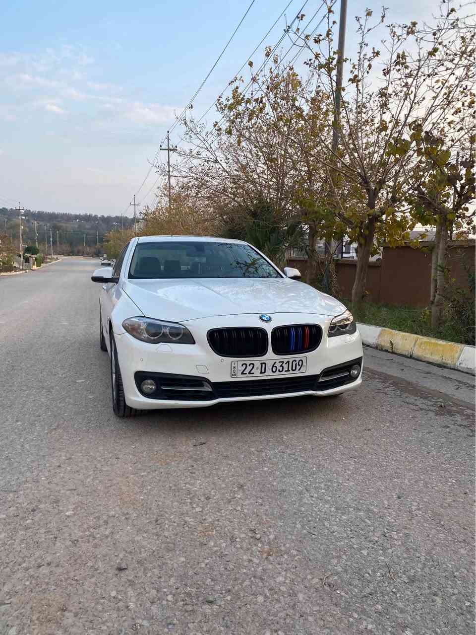 عروش BMW 528 
‏2.0L Twin Turbo
360درجة Camera
موديل 2014شركة عروش 
ماشیه 230 كم 
سونار موجود 
باب صبغ  او خشم بوند بدون دواخل او ارباك
محرك ما مفتوح
المواصـــفــــــــــــــــــــــــات 
بصمه
ابواب 4 بصمة 
ابواب 4شفط 
سلایت روف 
كشن جلد
كشن كهربائي 
داخلي قیسي
بصمة تشغیل
فتل بردة
اشاره بالمرایا
كشافات امامیه
حساسات امامیه و خلفیه
اوتو هولد 
نظام القیاده ٳیكو و نورمال و سبورت و سبورت بلاص
كير سبورت بسكان 
تحکم استیرن
بريك بصمه
و موصفات اخری معروفه لل BM
السعر ١٨٥$ ومجال بسيط
مكان سيارة كويه
للاستفسار  واتساب/[*********** كويسينجاك, أربيل
