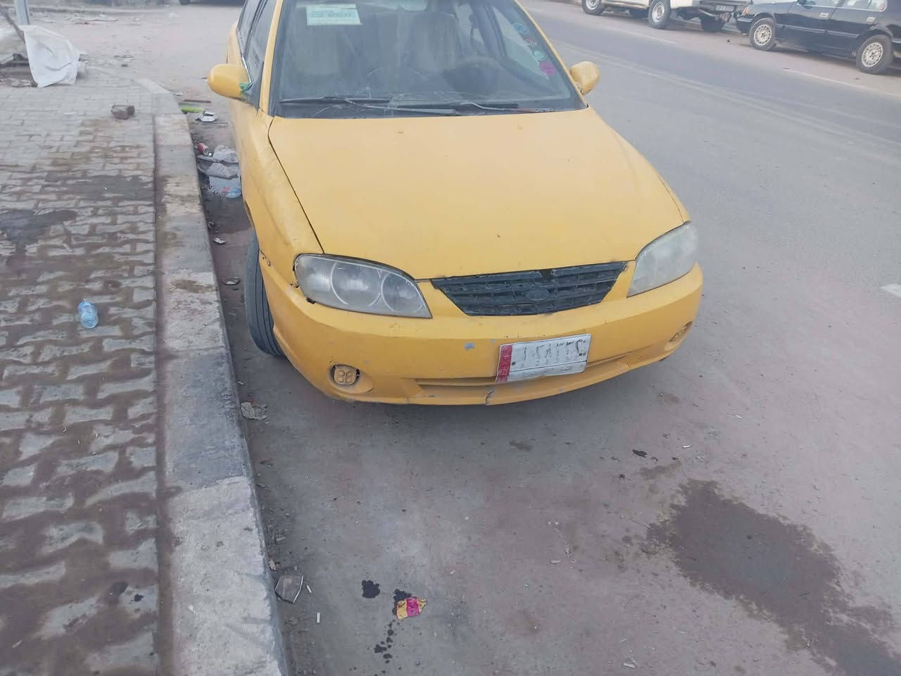 سياره سبكتره موديل 2002سياره كشره حلو دواخل نضيفه كير عادي محرك بلادي بس عايز تجفيت سياره شغاله وتمشي السعر 10بدون تحويل رقم النجف شراي يتصل اني مكلف بل النشر ***********تصل
