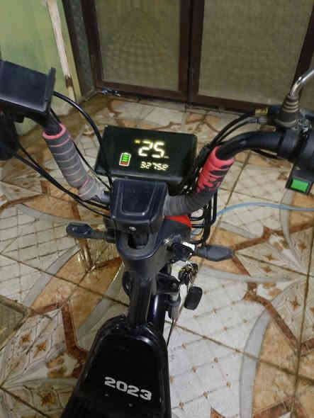 متاح ماطور شحن السعر 200وباقي تفاصيل الاتصال على الرقم ***********
