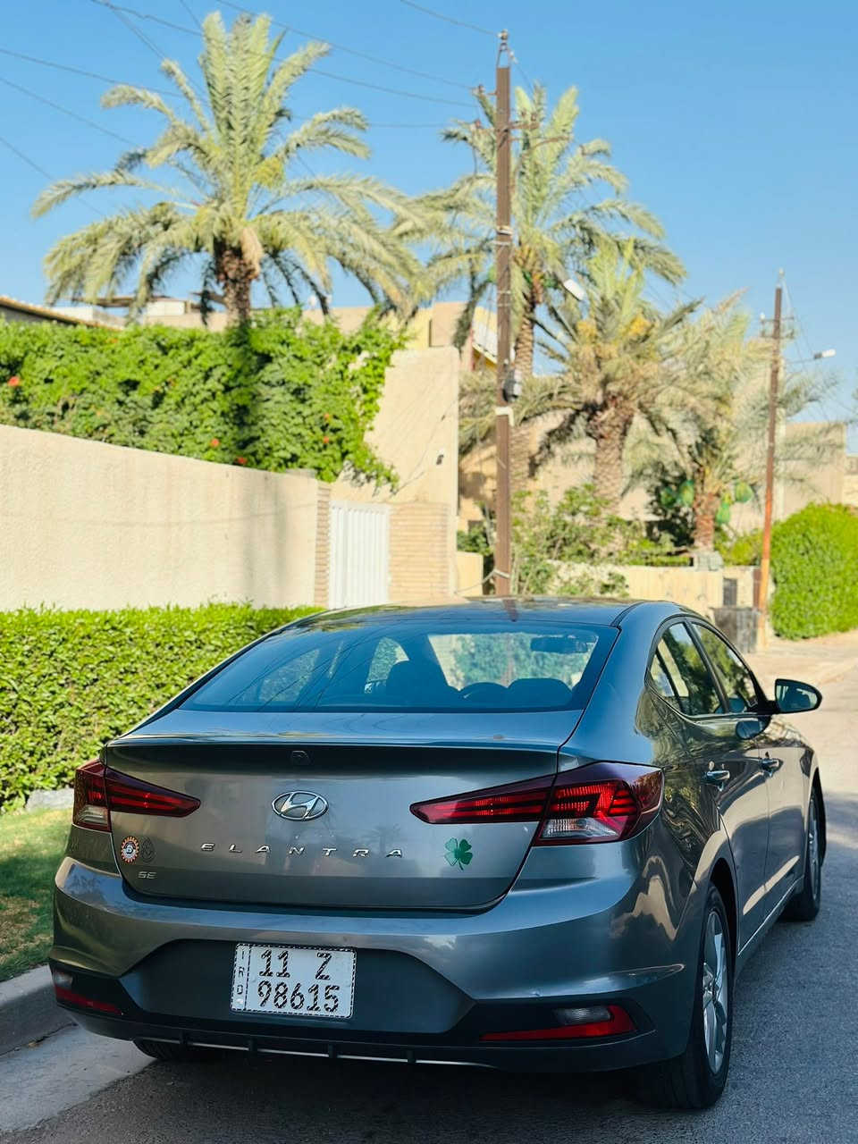 سلام عليكم النتره ‏ ‏موديل 2020 بيه ربع ‏ ‏بنيد  ‏صبغ بس ‏الباقي كفاالة  ‏رقم بغداد بسمي مواصفات السيارة 
‏ تحكم  ستيرن جيتين  سعر السيارة 123 🔥
‏نظام قيادة  حجم المحرك 2000 دوش 
‏ اقتصادي بنزين 
‏رادارات أمامية خلفية 
‏ليت زنون كشنات تدفئة تبريد 
‏شاشة كبير سيارة جاهزة 
 سعر السيارة 123🔥 وبيها مجال 
‏مكان بغداد رقم الهاتف 
***********
