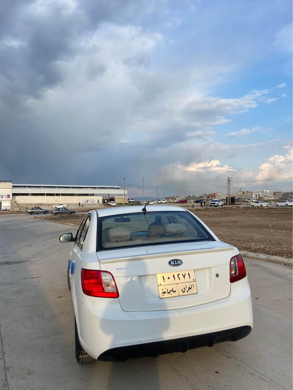 كيا ريو موديل 2011. سياره بيها چملخين گدام صبغ بدون دواخل 100‎%‎ سياره گير محرك كل شي بيها شرط تحويل و كاله شرط سياره حلوو مال بيت سعر سياره 85 و مجال عنوان قضاء بردرش رقم تلفون ***********.    *********** اكر, نينوى

