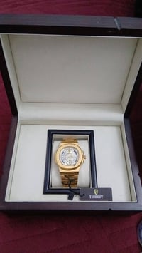 ساعات رجالي • ساعات نسائي • نظارات