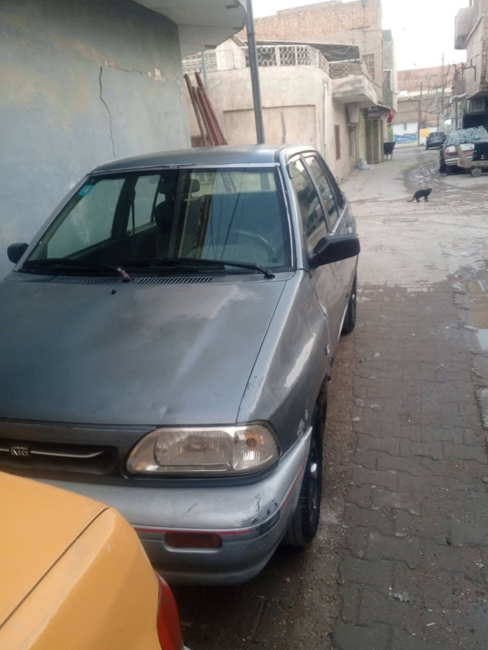 كيا برايد 94 بلادي كلشي بيها بلادي تبريد شغال نقص غاز بيها فقط رنكات والباقي مكفول السعر 38 وبيها مجال بغداد الحرية ***********
