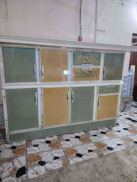 كاونترات الالمنيوم تزكام نضيفات مرمر وعادي الشراي يتفضل خاص فايبر واتساب ***********
