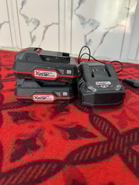 بطاريتين • شاحن سريع