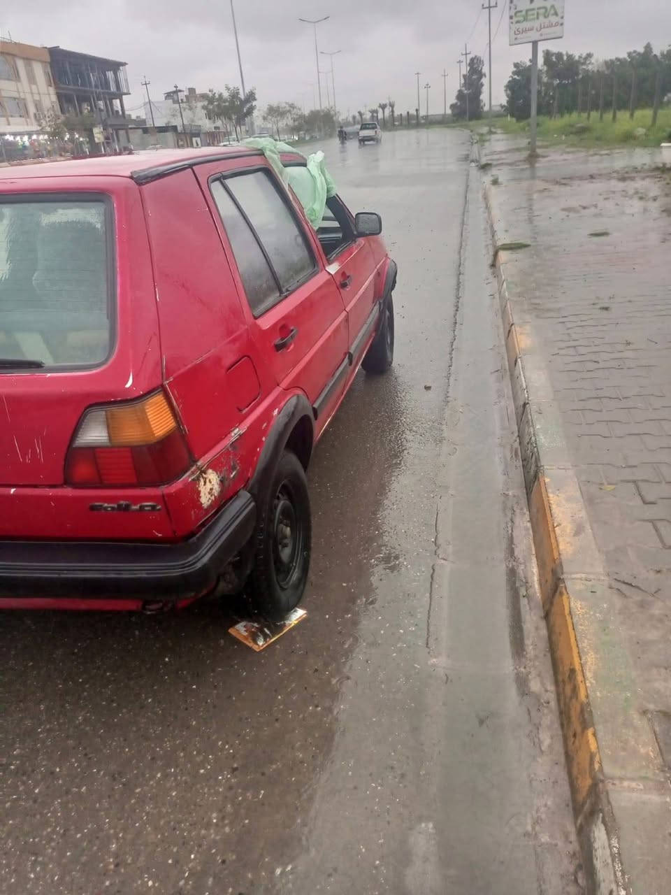 السلام عليكم مكلف بل نشر سياره كولف موديل 91 رقم كركوك للاتصال ***********
