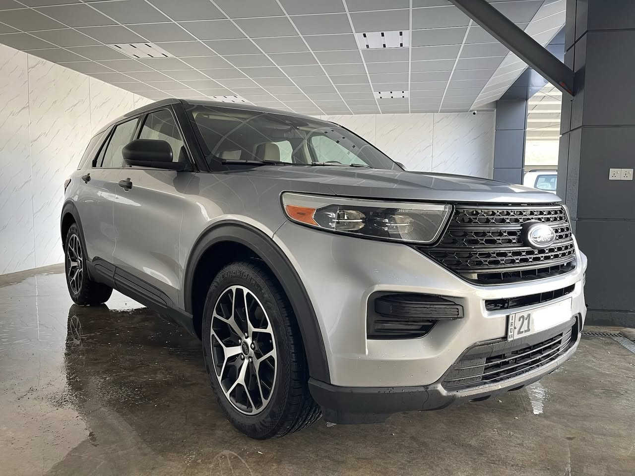 ‎فورد اكسبلور ٢٠٢٠ مواصفات بيسك 
‎محرك ٤ سلندر رقم سليمانيه الجديد 
‎وارد امريكي صور الحادث موجودة
‎مع السونر بدون دواخ
‎ صندوق كاهربائي
لايت ليد  داخل بيجي  كاميرا خلفيه 
‎شاشه وسيطه  كير ماوس 
‎وباقي مواصفات المعروفه 
‎محرك كير واير بشرط مامفتوح 
‎سيارة حيل نظيفة كلشي عل بلاد جديد 
‎سنوية هزة كلشي جديد مدفوع لـ
‎باسمي السنوية بشرط تحويل وغرامـة
‎سيارة مابيـها دينار مصرف
‎مكان سليمانية
‎السعر ٢٠٠$
***********
