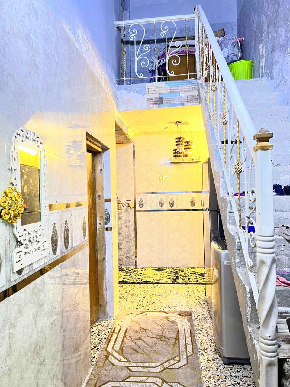 بيت خلفي للبيع مساحه ١٣٠ م
المنطقة الكمالية
 قرب المستوصف شارع المركز  الكمالية
الاستفسار ع رقم ***********
