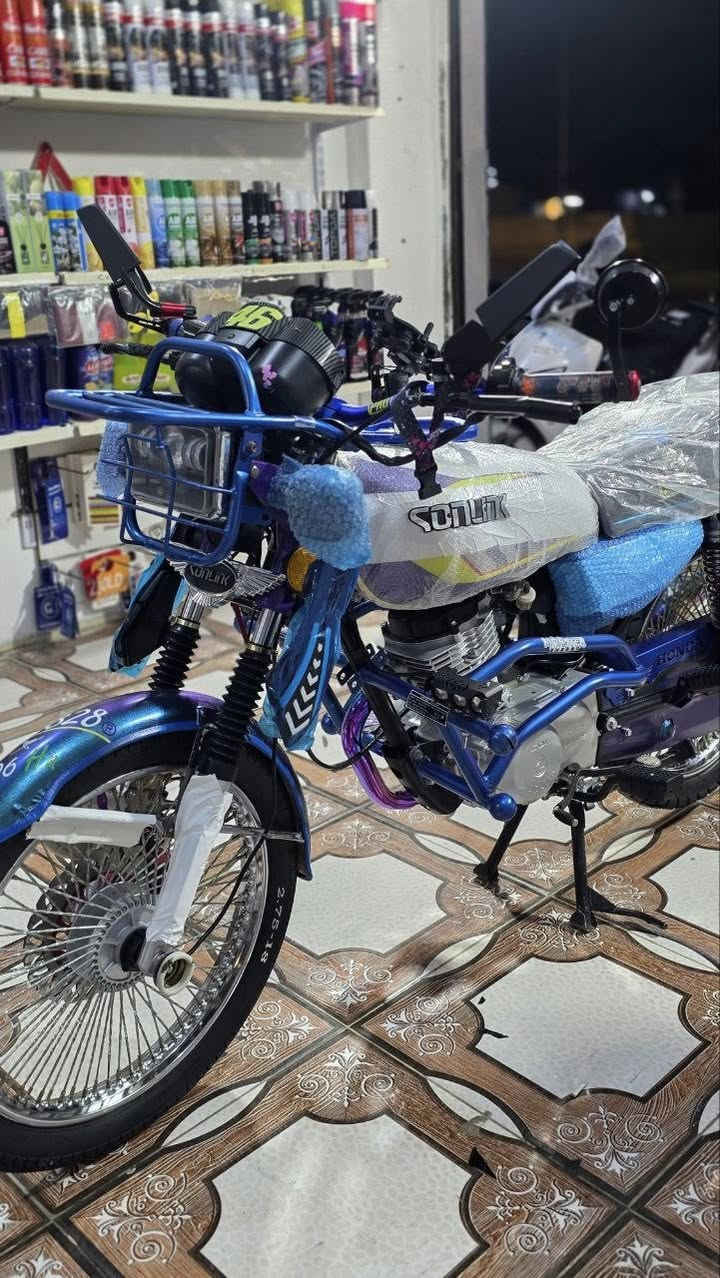 السلام عليكم اخوان تايكر ٢٥ للبيع شباب دراجه نضافه خير من الله مثل ما موضح بل صور ما اطلع بيه تاركه بل محل مضمومه   سعره مليون و٧٥ وبيه مجال ***********
